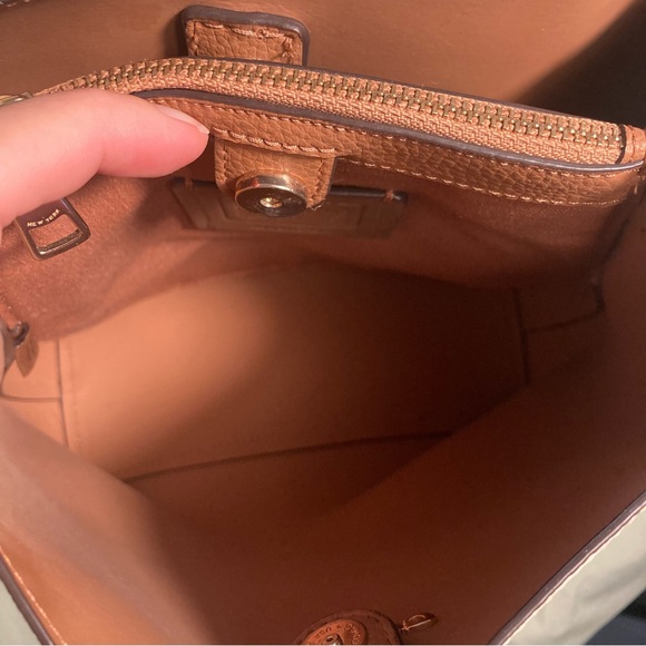 Coach 1011 Town Bucket chalk white pebbles Leather Shoulder Bag - Picture 4 of 11